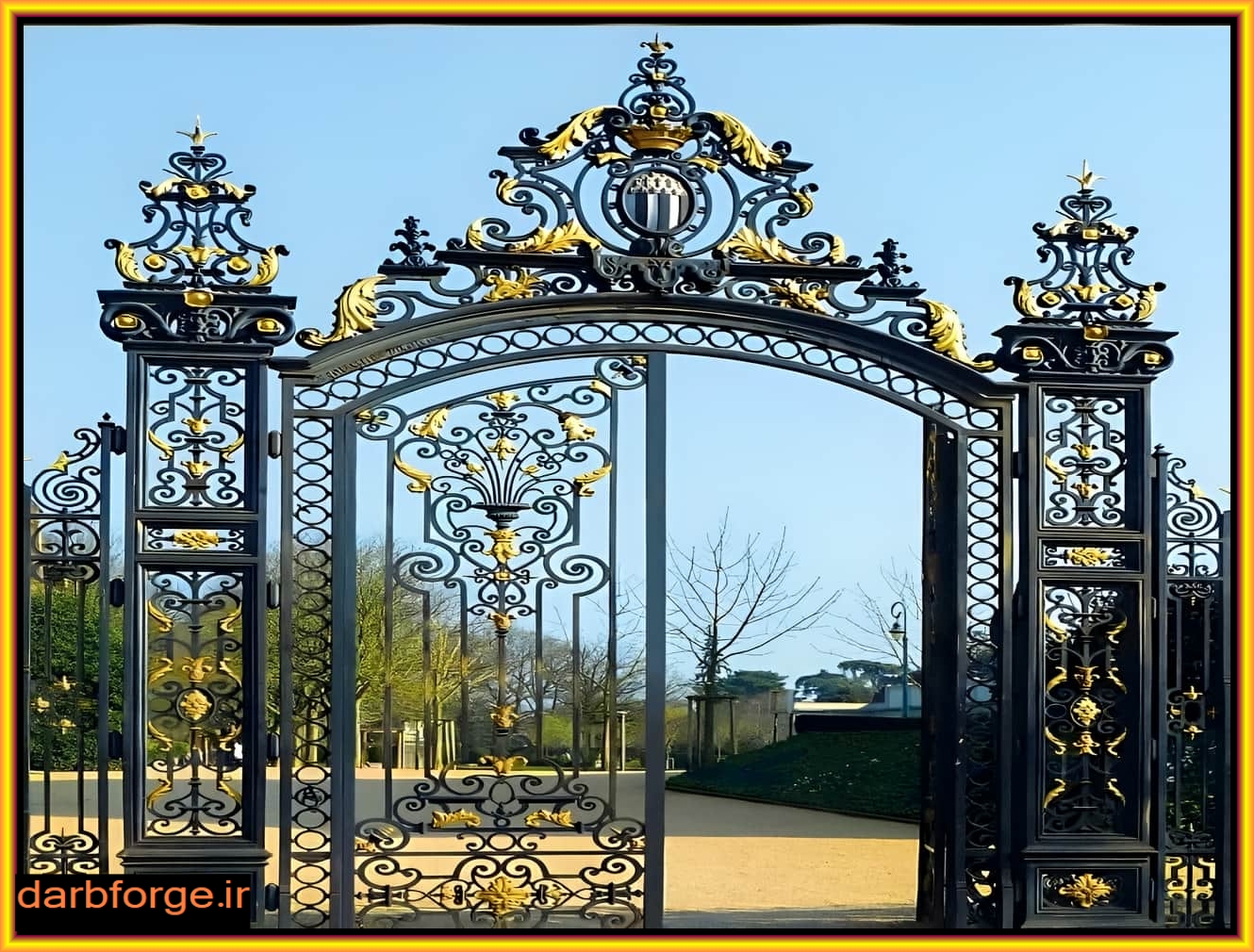 درب فرفورژه لوکس درب فرفورژه لوکس