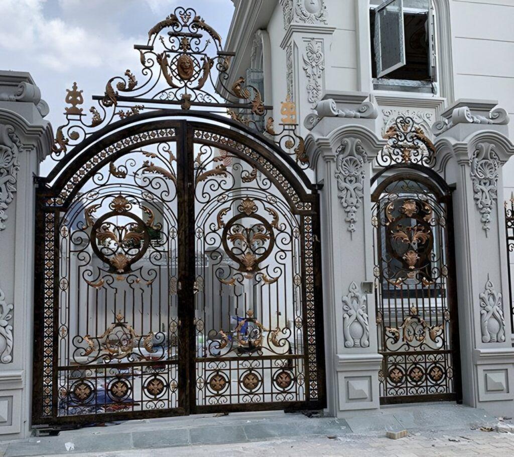 قیمت درب پارکینگ فرفورژه