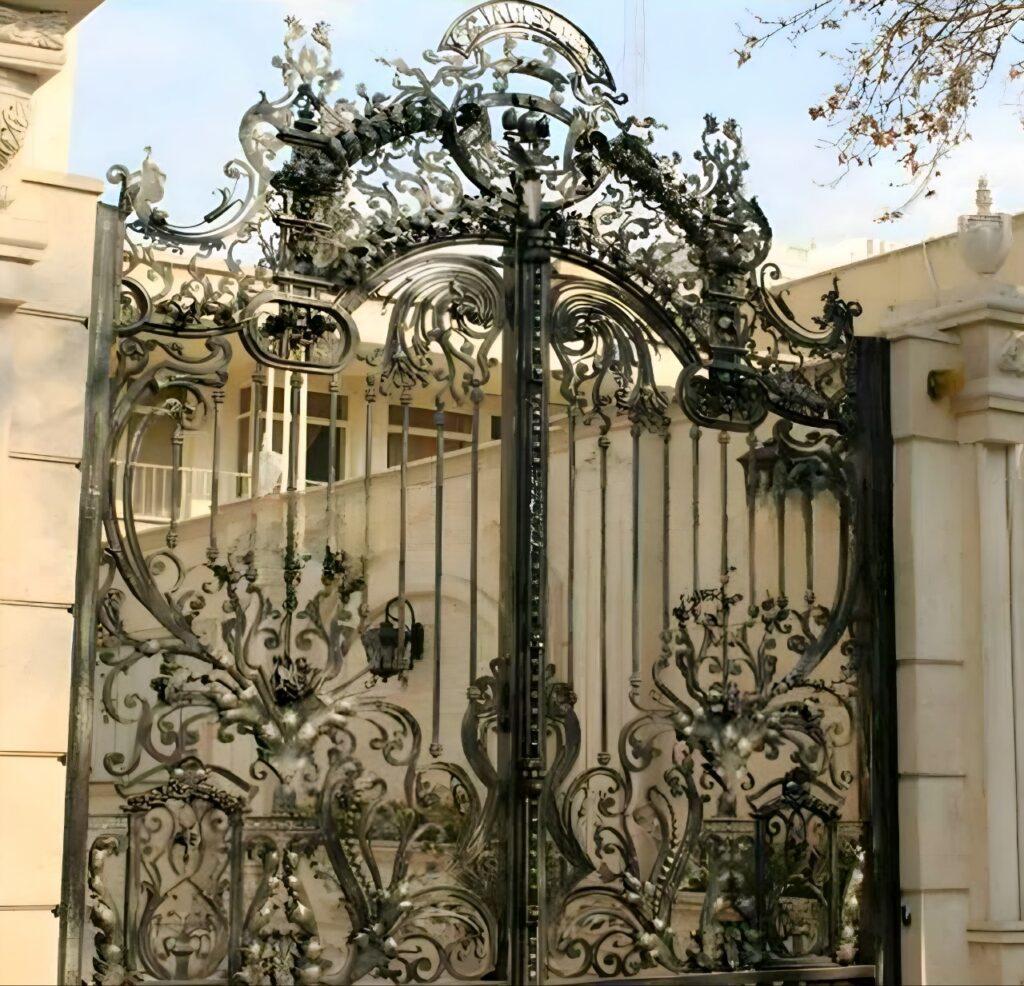 قیمت نمونه های برتر درب ورودی حیاط برای منازل مدرن