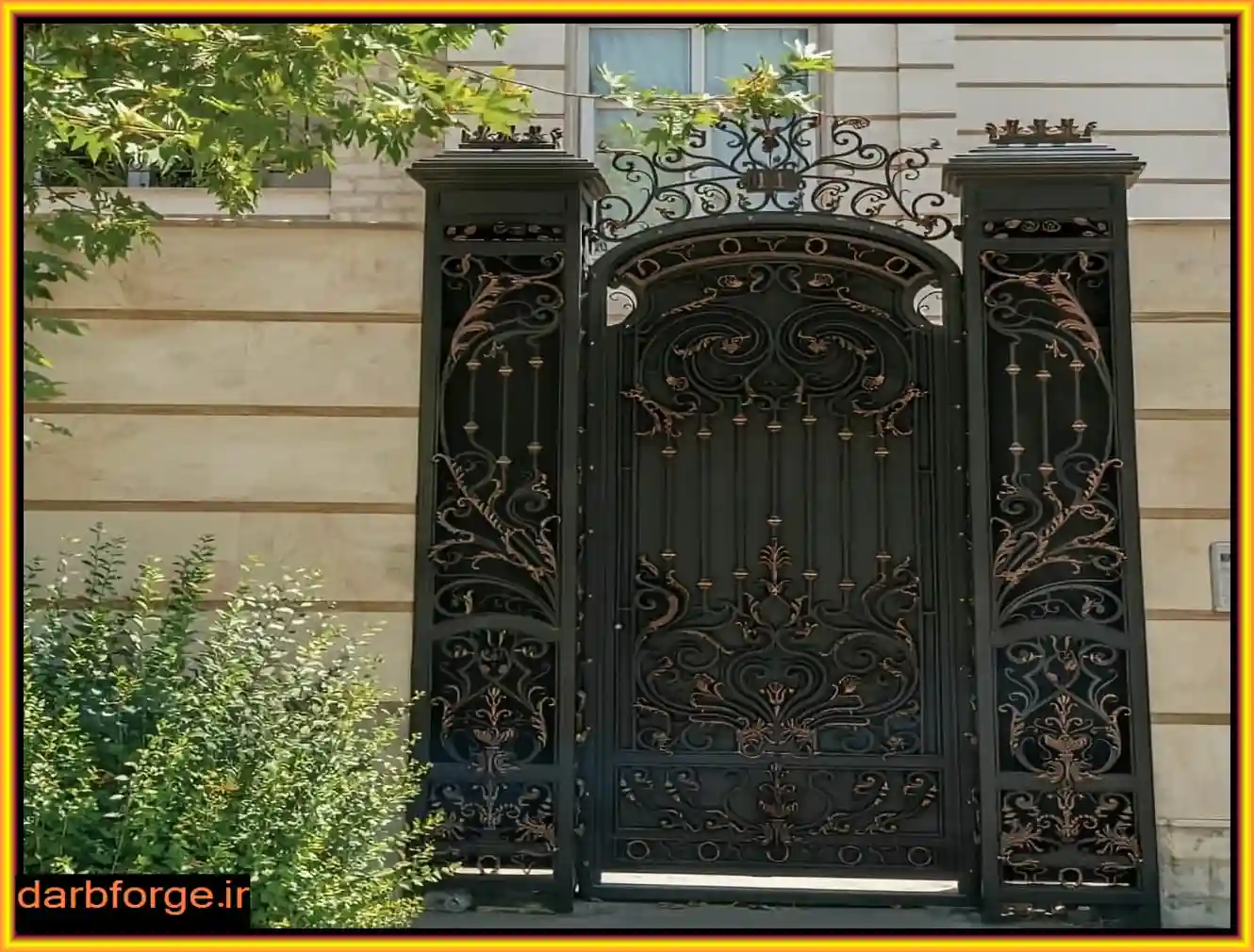 درب فرفورژه ورودی ساختمان تک لنگه درب فرفورژه ورودی ساختمان تک لنگه