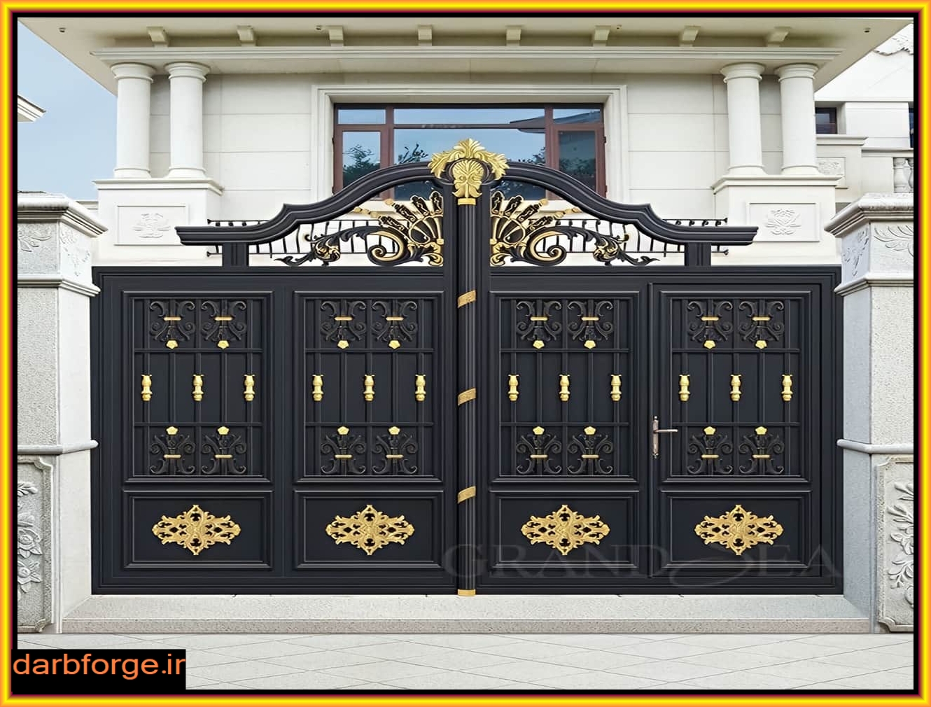 درب دست ساز پرکار فرفورژه