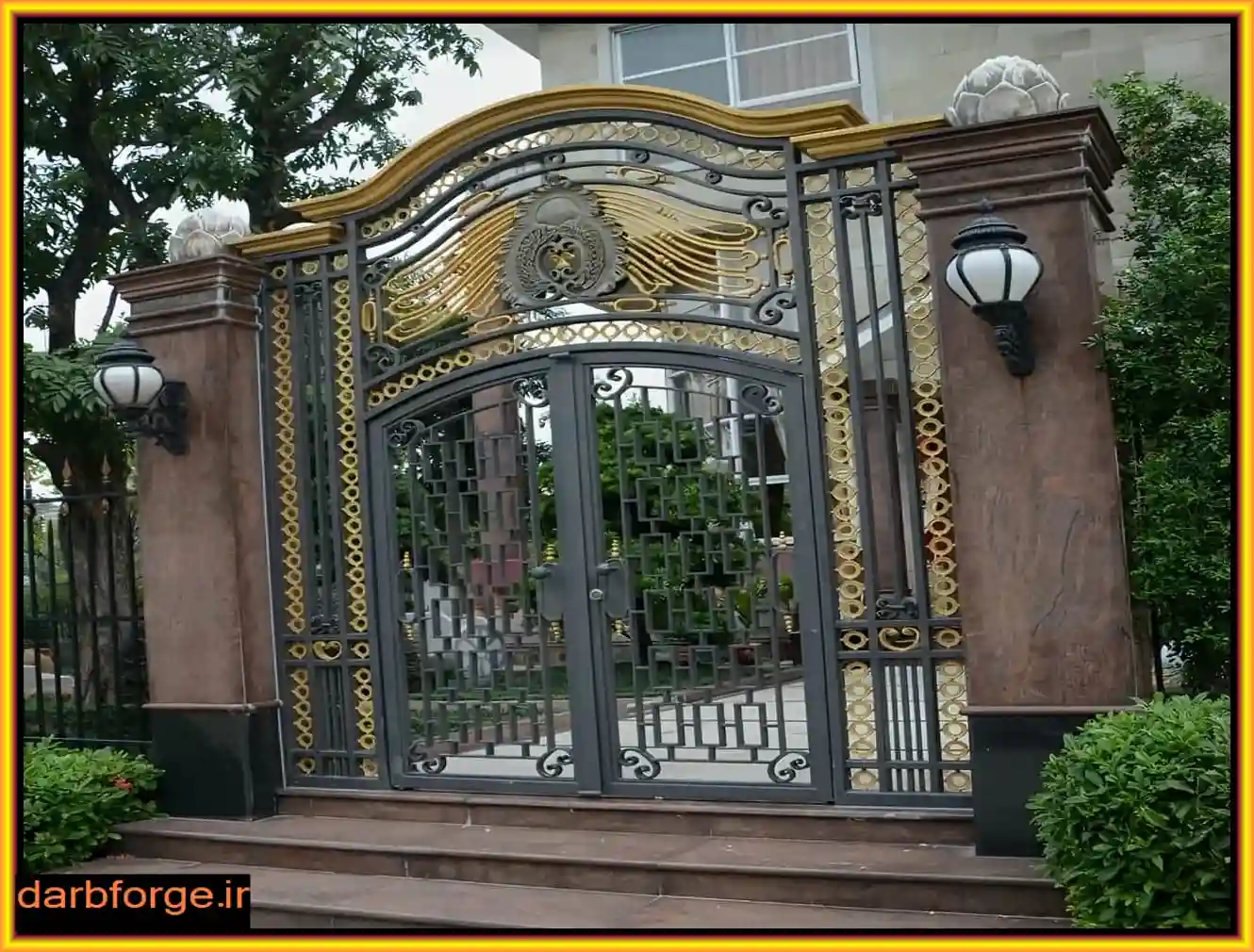 درب پارکینگ فلزی مدل تک لنگه درب پارکینگ فلزی مدل تک لنگه