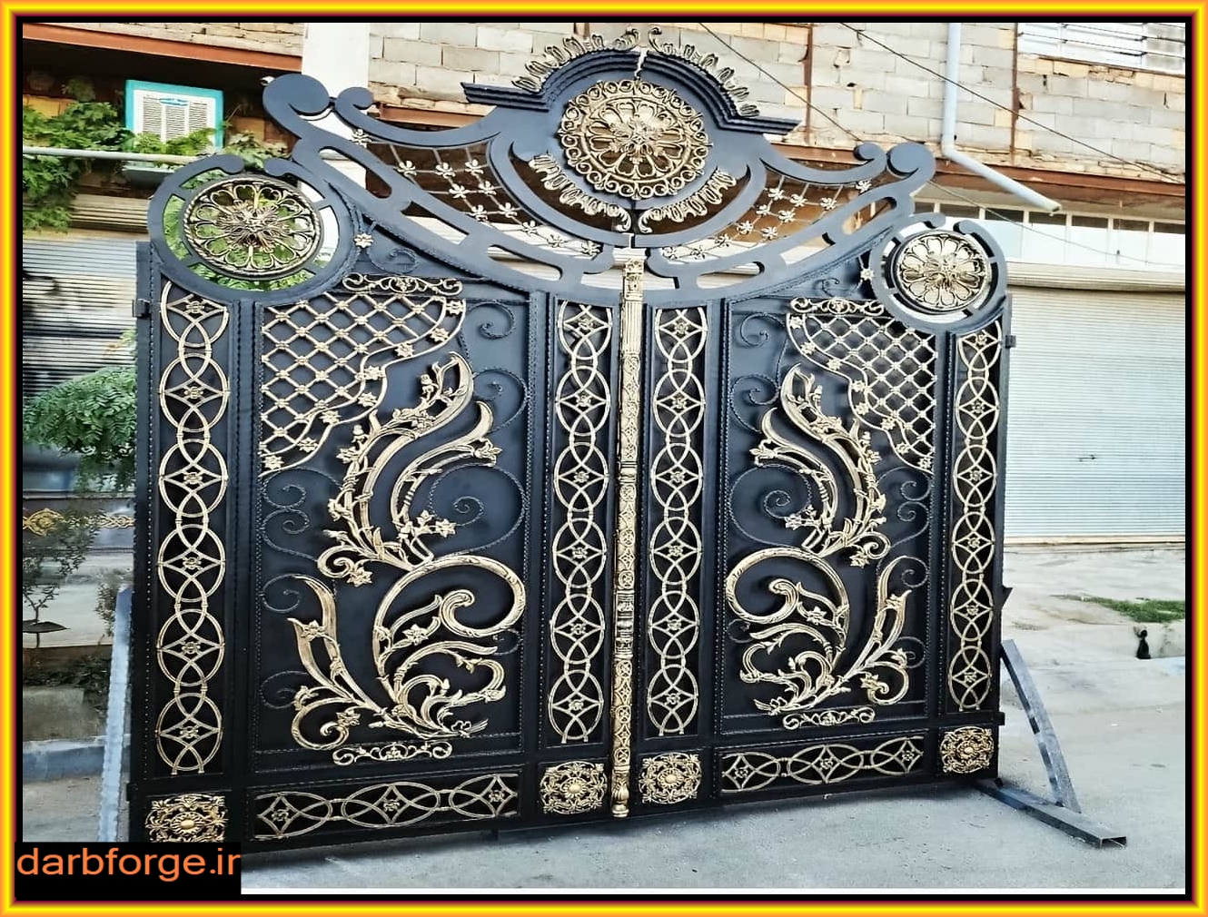 قطعات اولیه در ساخت درب حیاط