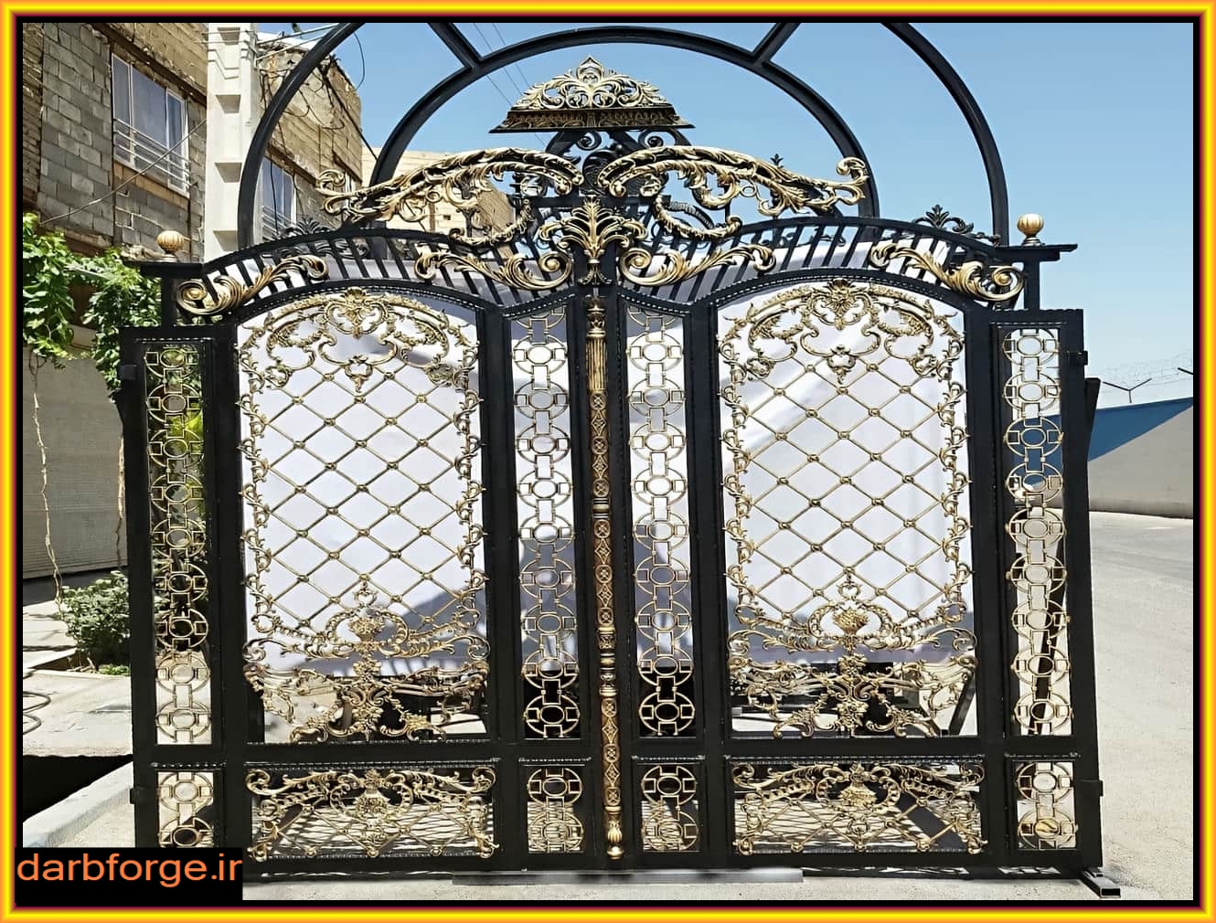 درب حیاط با طرح زیبا لاکچری