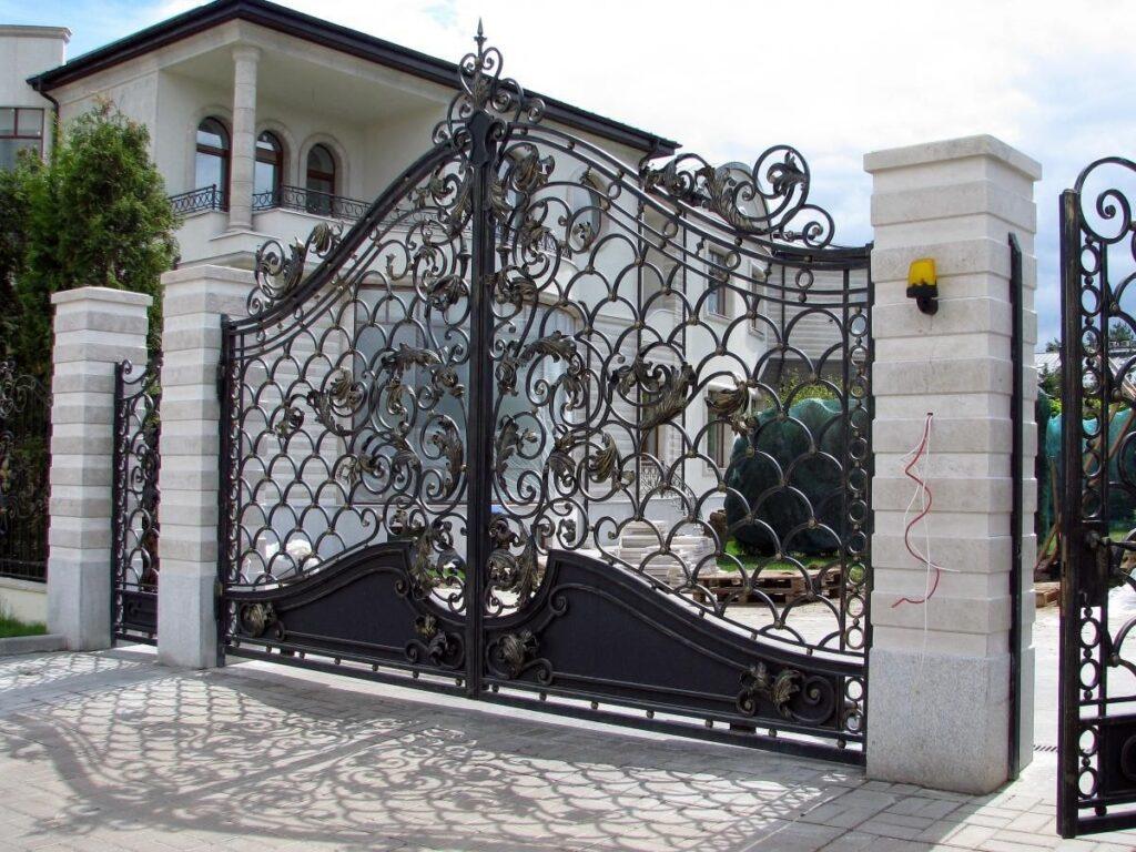 قیمت درب آهنی دو لنگه قیمت درب آهنی دو لنگه