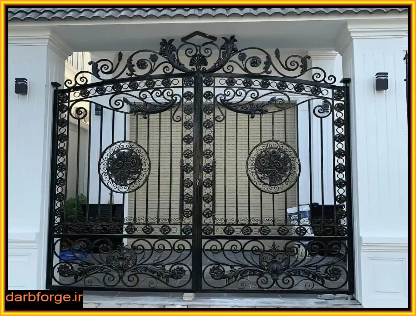 درب آهنی با قیمت مناسب