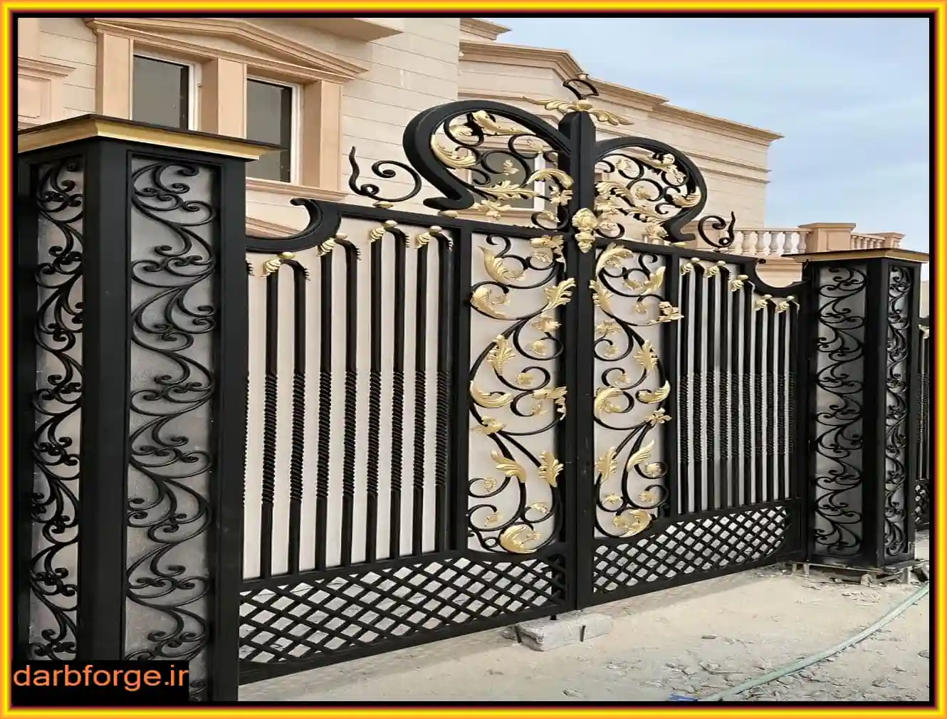 ویژگی های درب حیاط ساده و شیک ویژگی های درب حیاط ساده و شیک