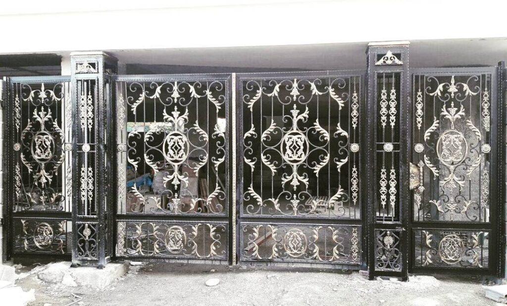 امنیت و امکانات درب فرفورژه