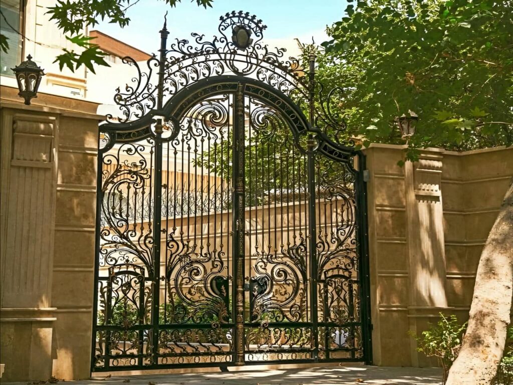 راهنمای خرید درب ویلایی فرفورژه راهنمای خرید درب ویلایی فرفورژه