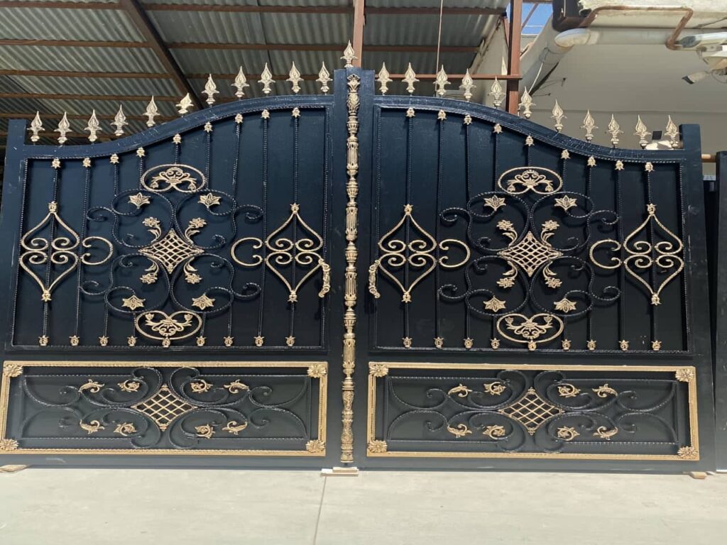 کارگاه درب فرفورژه سازی کارگاه درب فرفورژه سازی