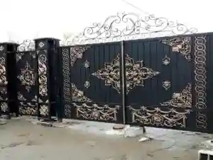 درب ویلایی ورودی ساختمان