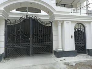 درب پارکینگ مدرن در تهران