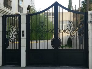 استاندارد ابعاد درب ورودی ساختمان