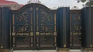 درب پارکینگ فلزی