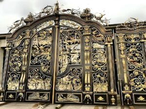 انواع درب فرفورژه فلزی حیاطی