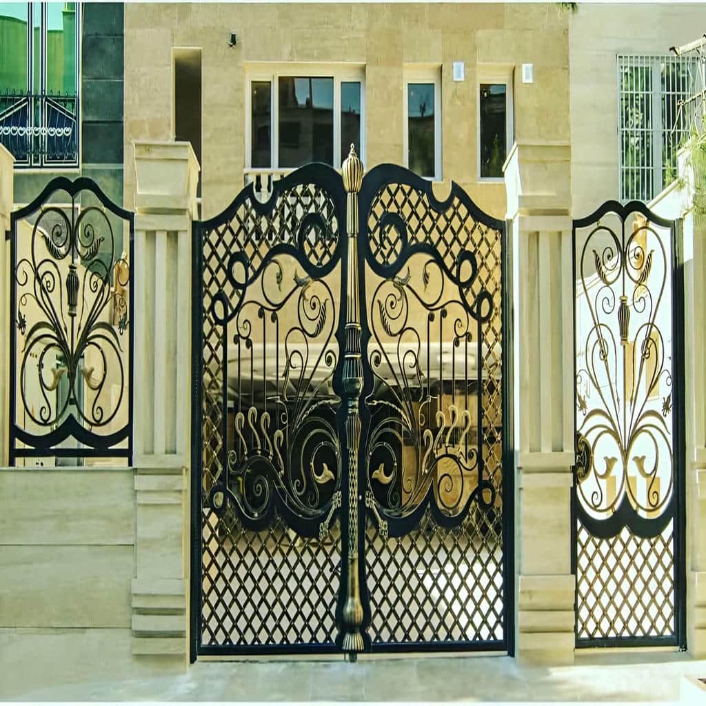 نصب درب فرفورژه ویلایی مدرن در بندر دولاب