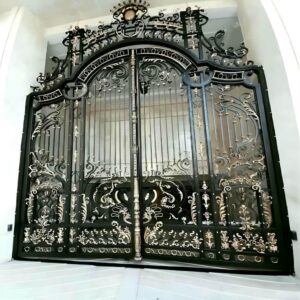 درب فرفورژه ویلایی در بندر سیراف