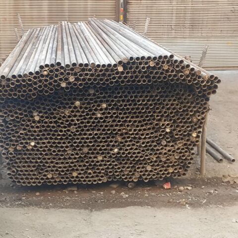 لوله داربست برای ساخت خیمه با پوشش پارچه ای