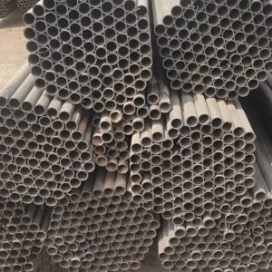 داربست مغازه و مراکز تجاری برای تابلو و نورپردازی سریع