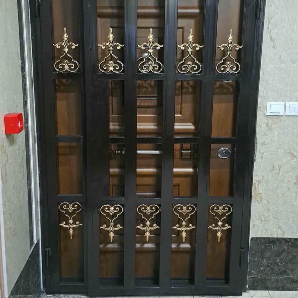 درب فلزی ضد سرقت پارکینگ