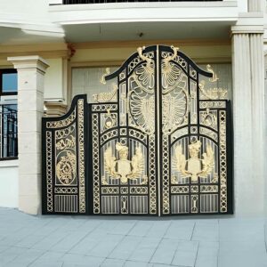 8 طرح درب پارکینگ فلزی نمای ساختمان